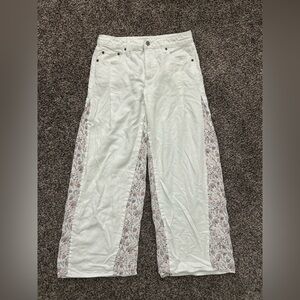 Lucky Brand White Jeans with Floral Side Trim
